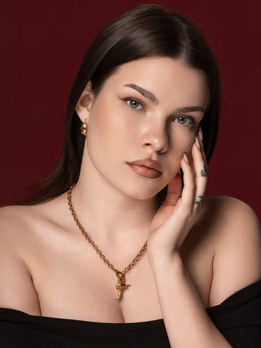 Juliet Cherub Necklace - Garnet