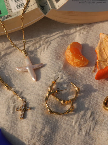 Juliet Heart Hoops